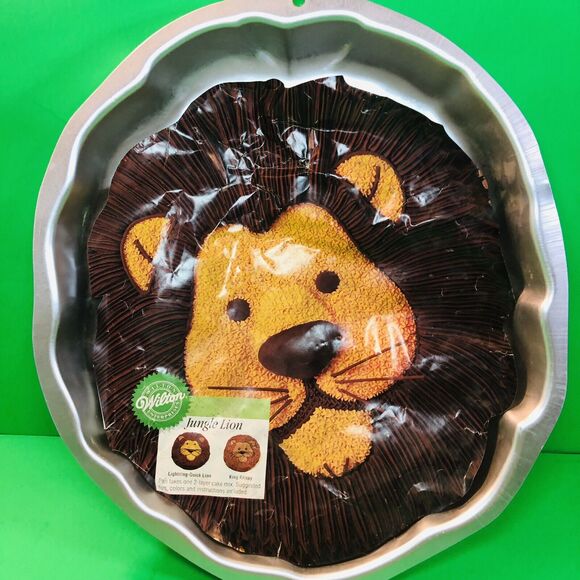 Wilton JUNGLE LION Face Zoo Animal Kids Birthday Party Cake PAN Mold #2105-2095 - Picture 1 of 3